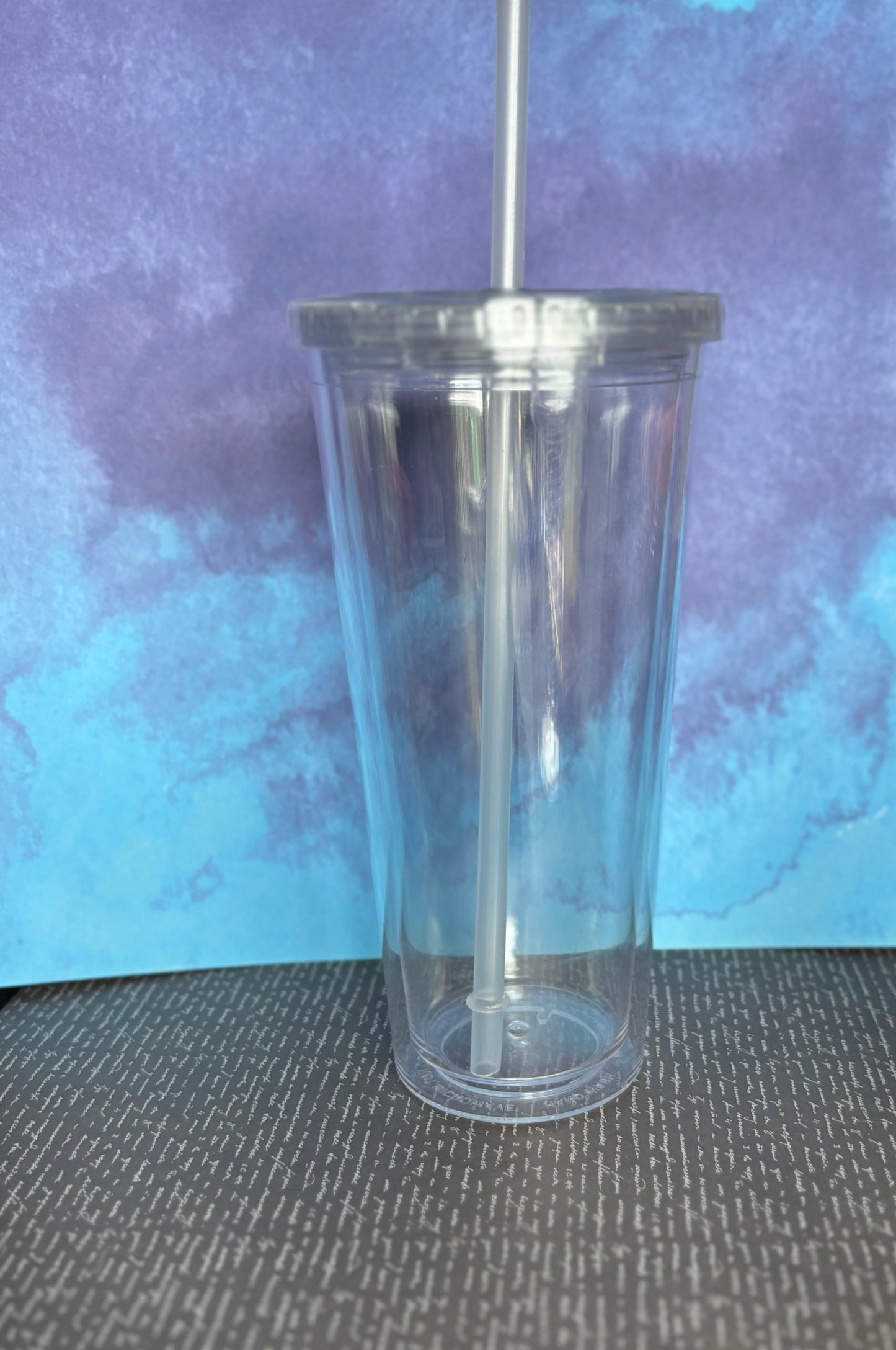 Snowglobe Tumbler 20 oz