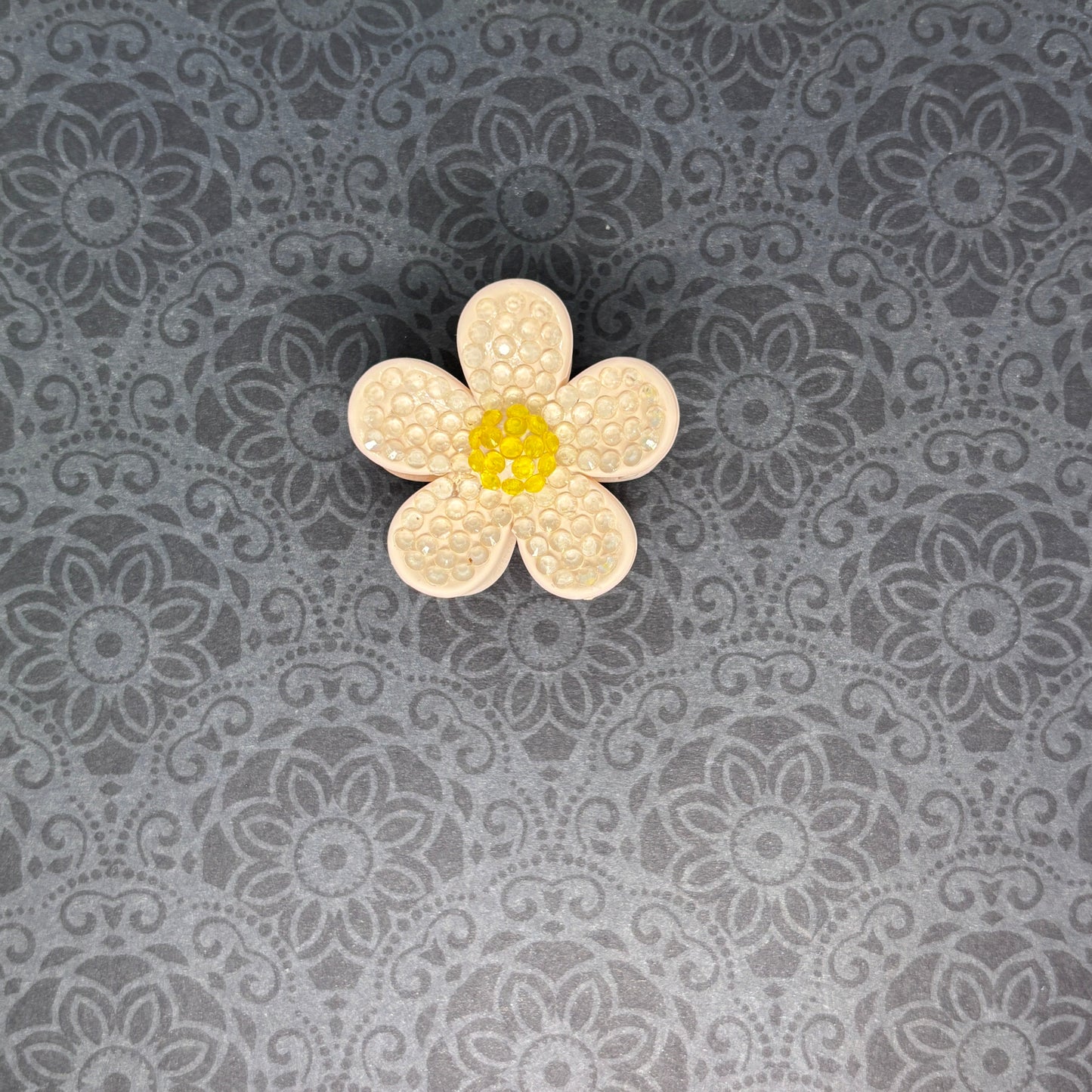 Medium Flower Claw Clip